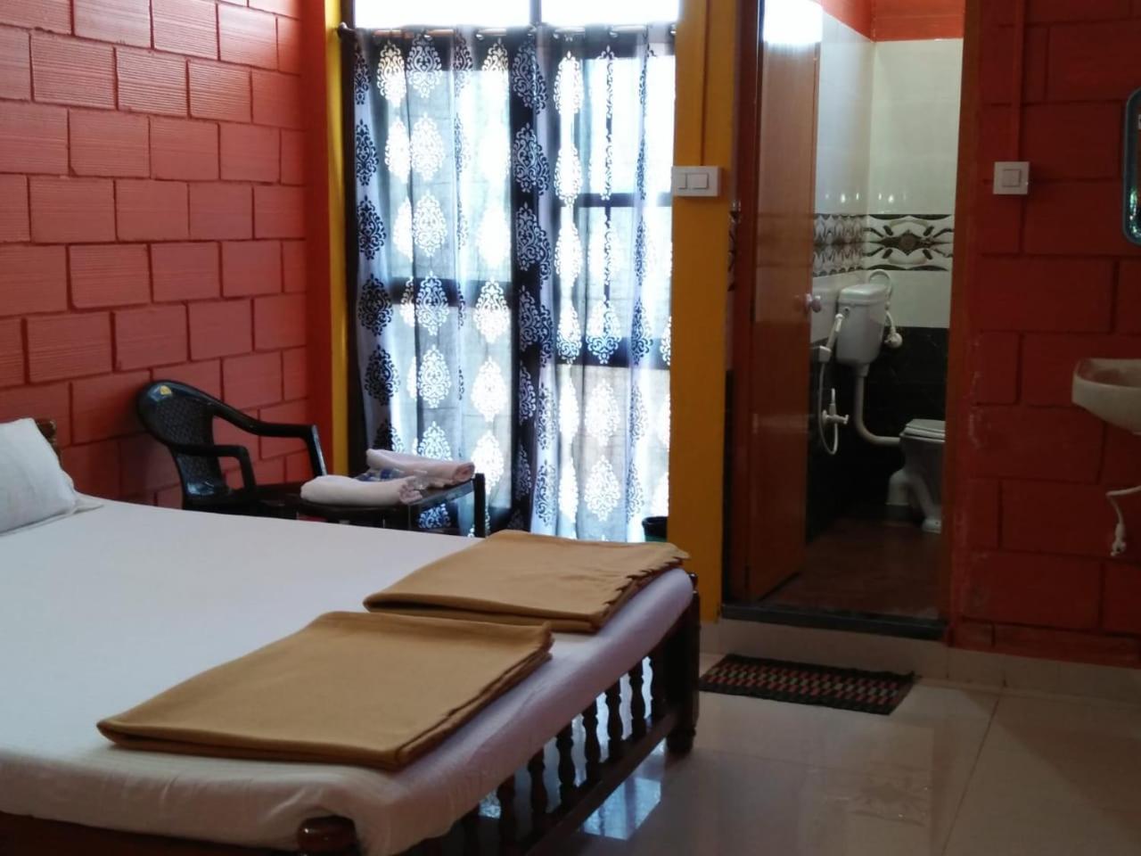 Shanthi Krishna Residency Gokarna  Exterior photo